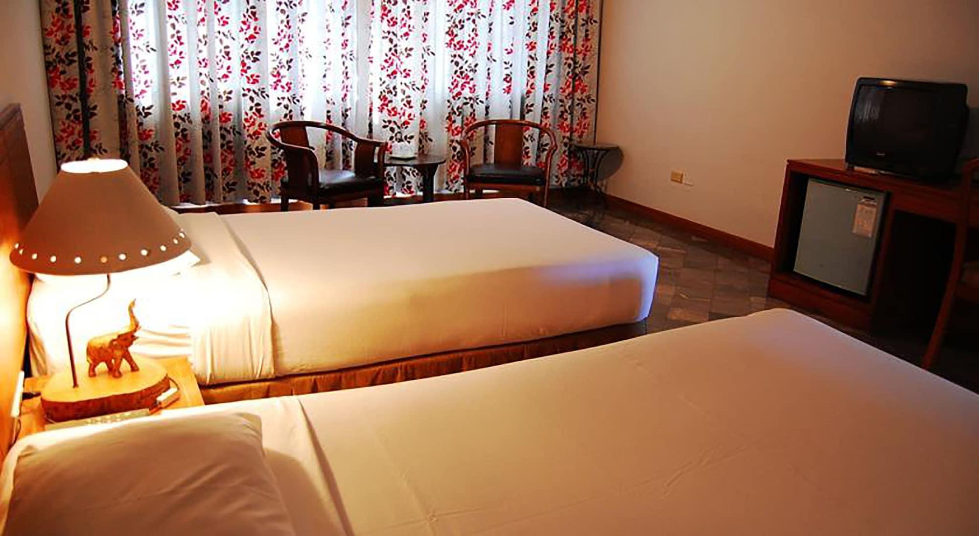 Royal Lanna Hotel Chiang Mai Exterior photo