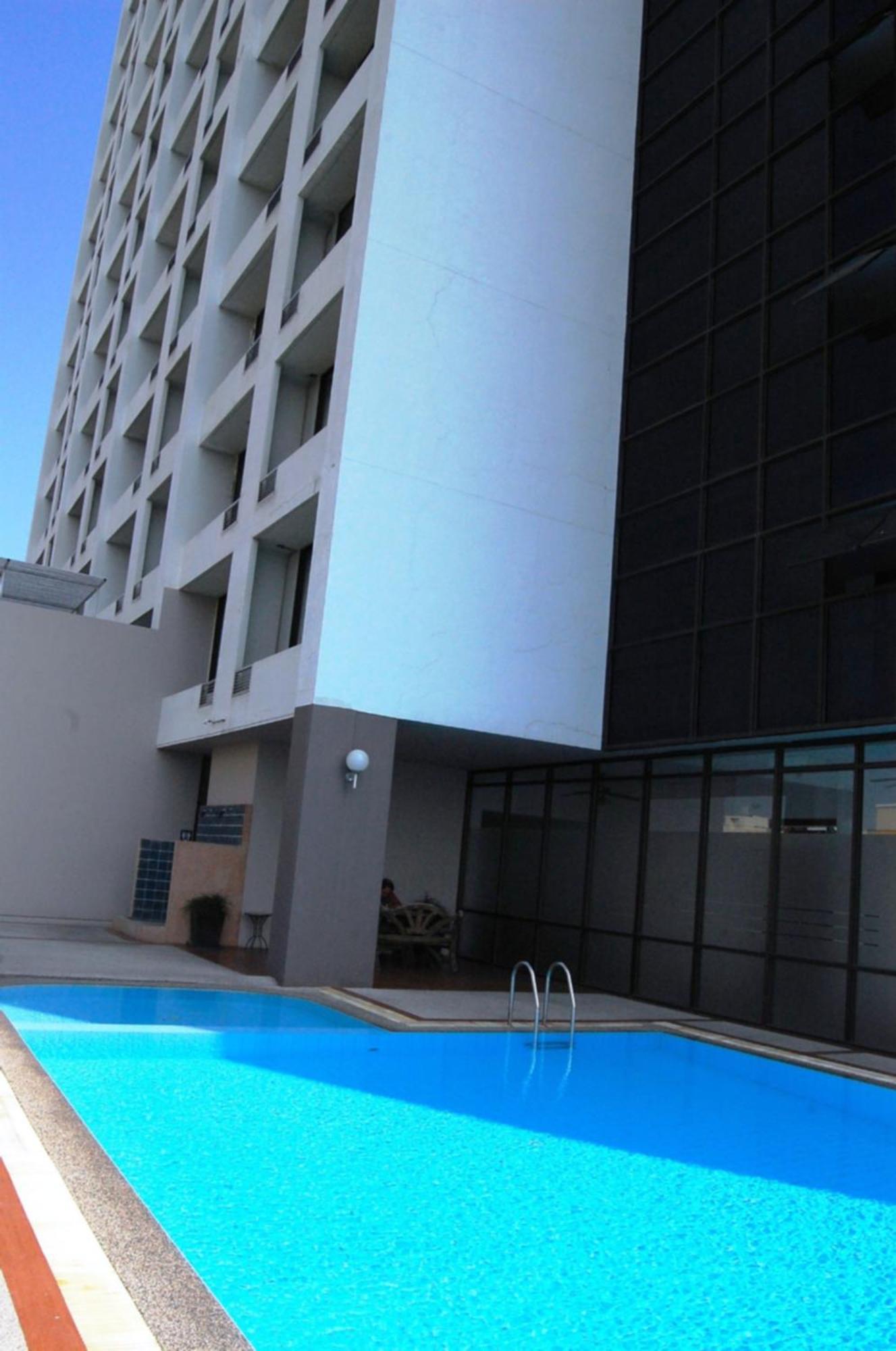 Royal Lanna Hotel Chiang Mai Exterior photo